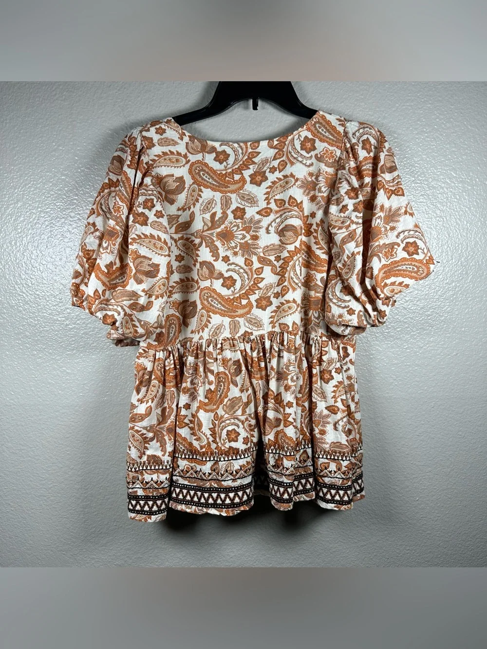 Anthropologie Puff-Sleeve Peasant  babydoll Top in Rust Paisley SZ:L